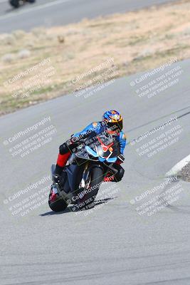 media/Mar-04-2023-TrackXperience (Sat) [[f3a86947c9]]/Group 3/session 1 turn 6/